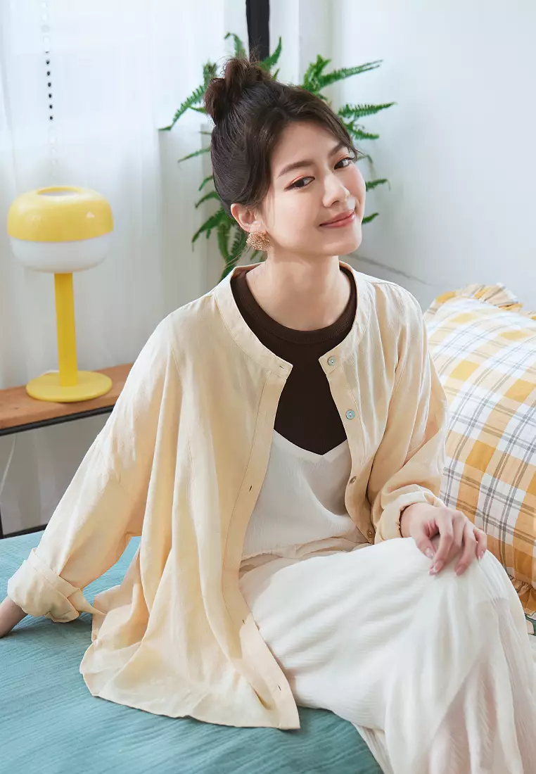 立體織紋中山領前短後長貝殼排扣寬鬆襯衫《AB19254》