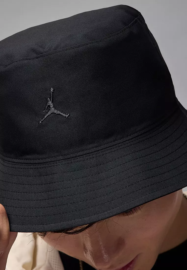 Apex Reversible Bucket Hat