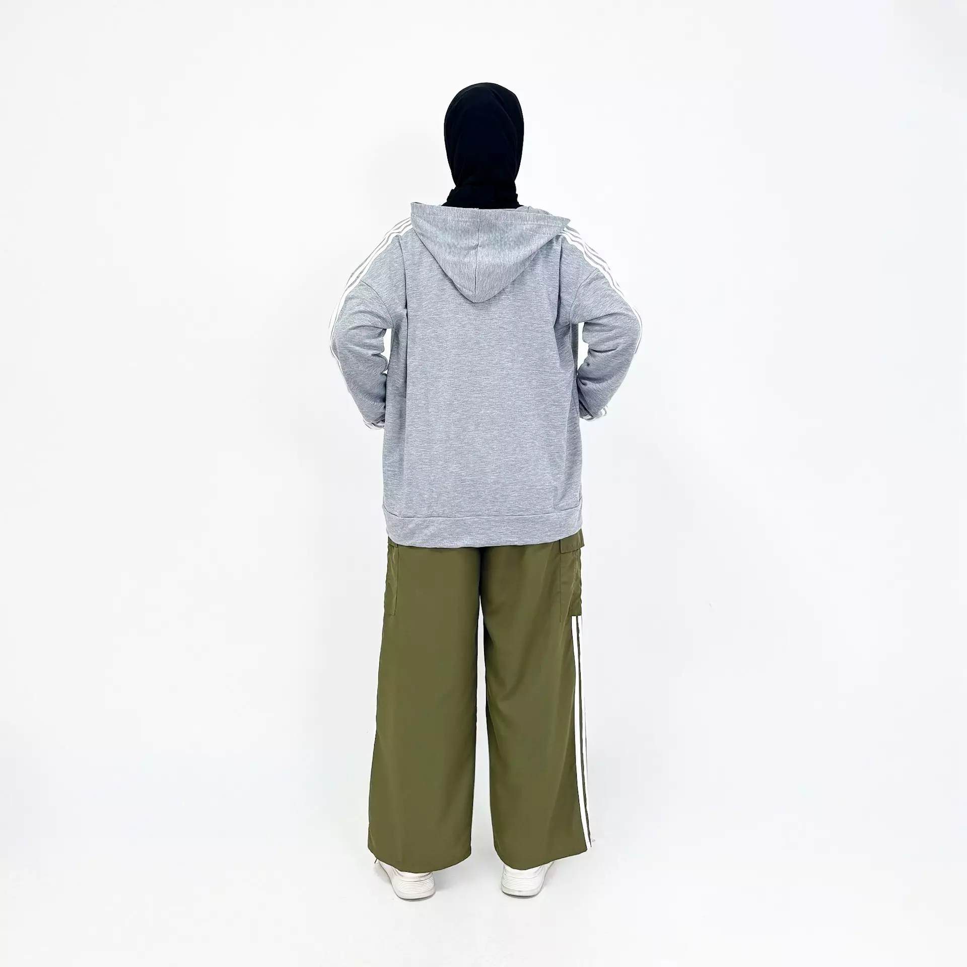 Set Sporty Jacket Manda GREY ARMY Setelan Baju Olahraga