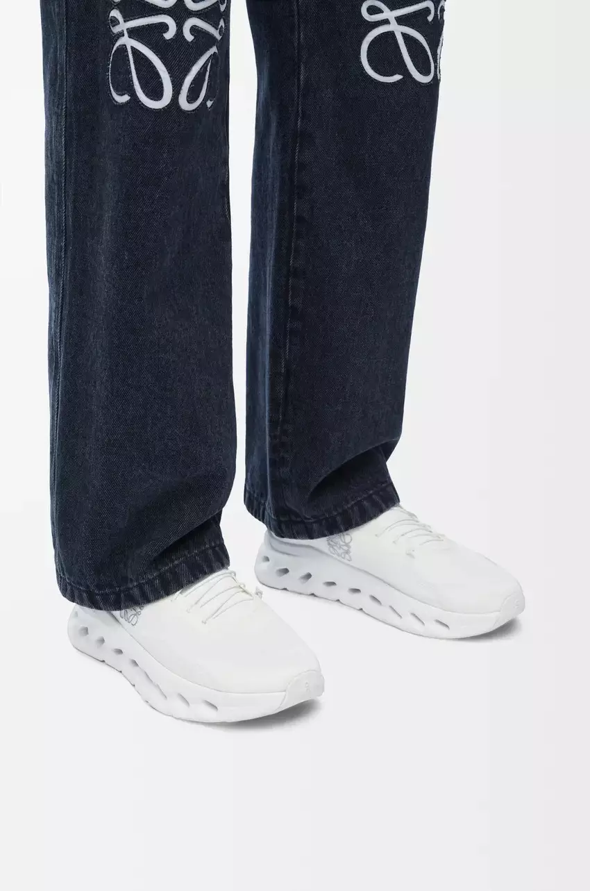 Cloudtilt Sneakers White