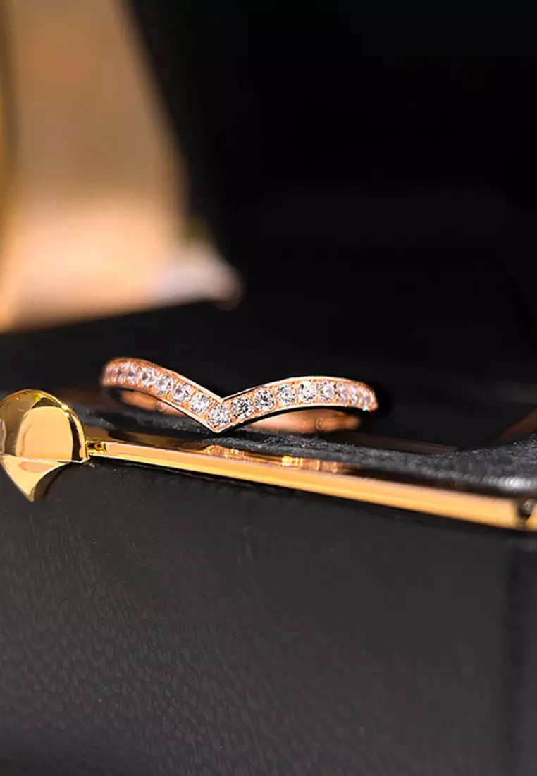 Victoria with Cubic Zirconia Band Eternal Ring in Gold