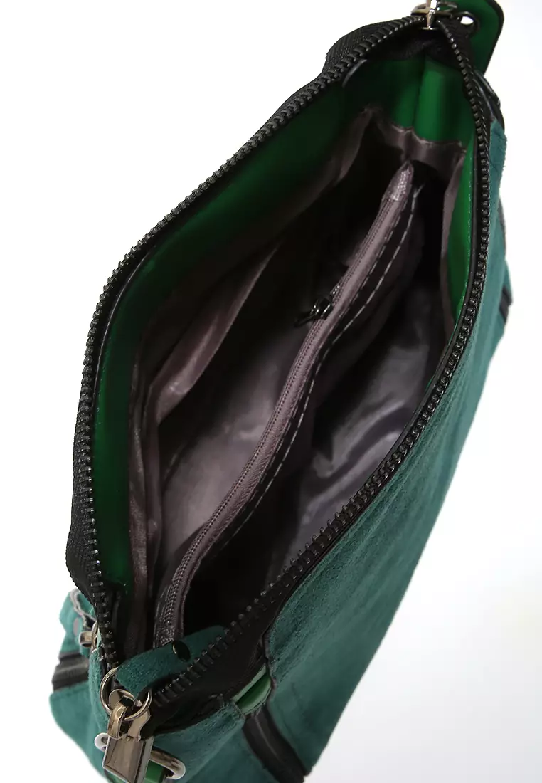 Eilaria Tas Selempang Wanita Zipper Design Sling Bag Mini Material Beludru ORIGINAL - Green