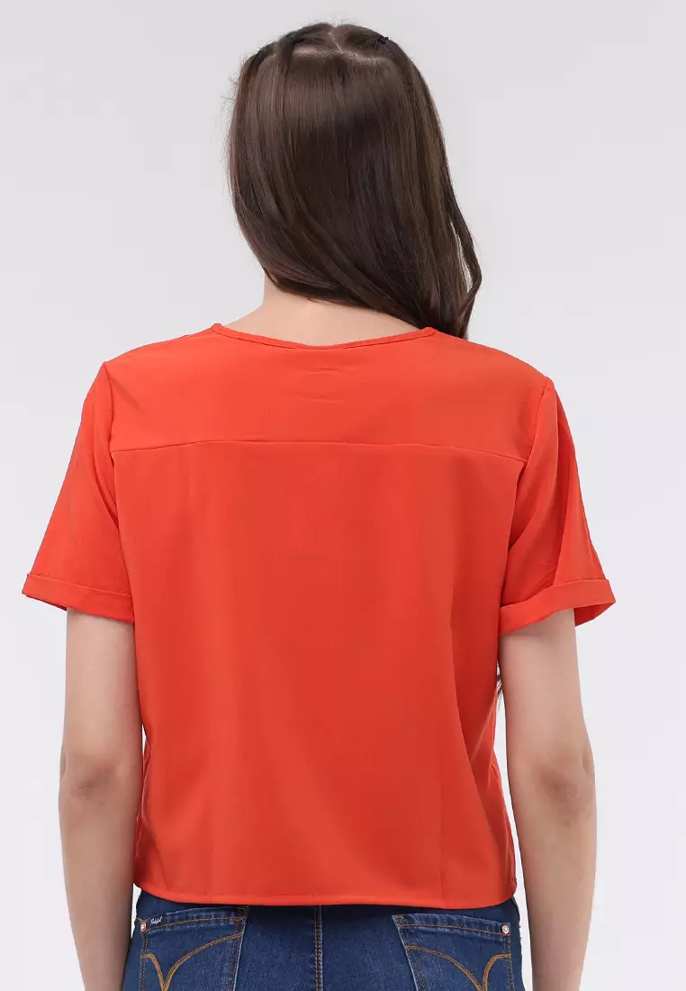 Short Sleeves Roundneck Blouse