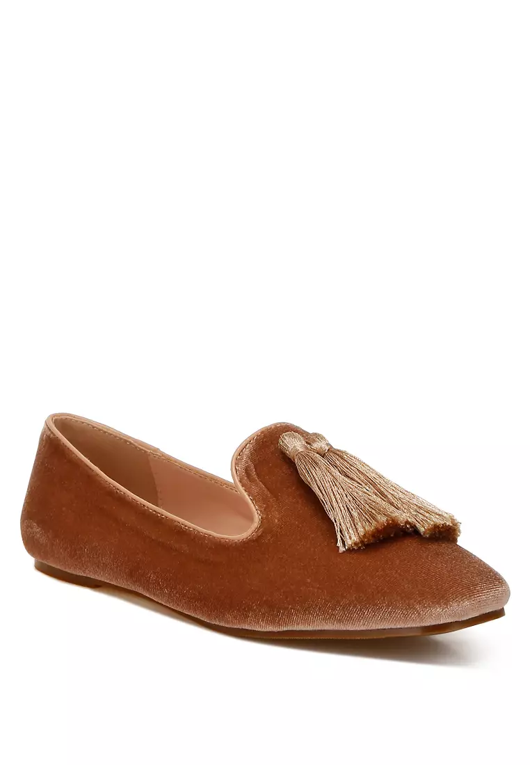 Iconic Tassel Detail Velvet Loafers in Beige