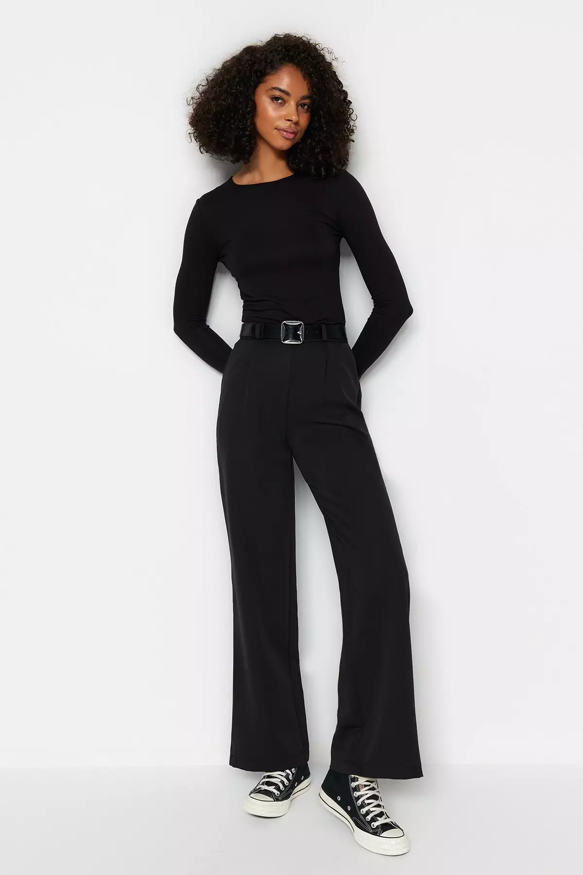 Wide Leg Pleated Trousers