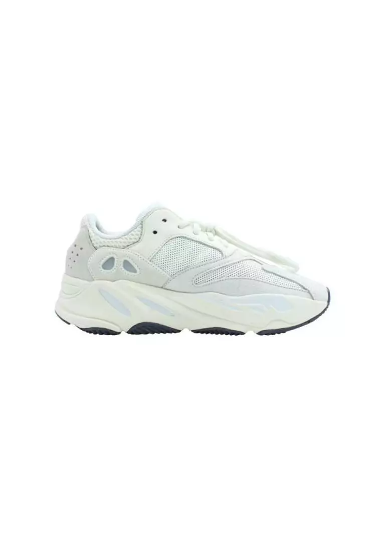 Adidas yeezy triple white hk sales