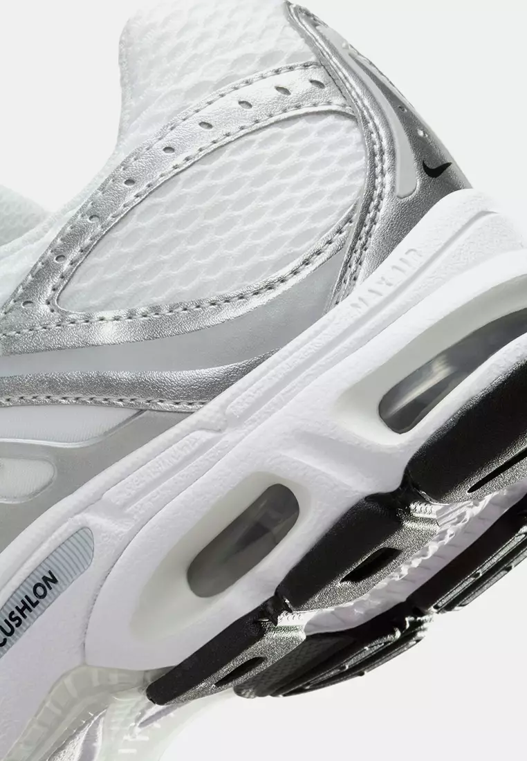 Air Max Moto 2K Shoes with Reflective Accents