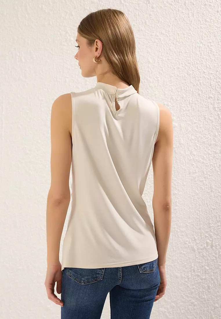 stone More Sustainable Modal Knitted Blouse with Stand Collar, Gathering and Slit Detail TWOSS24BZ00359