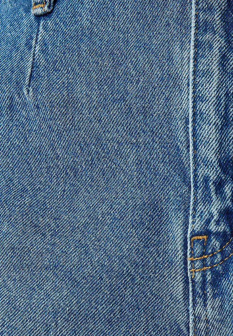 Wide Leg Jeans High Waist Belt Detail Buttoned - Wide Leg Jeans