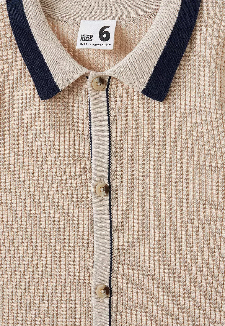 Knitted Short Sleeve Shirt