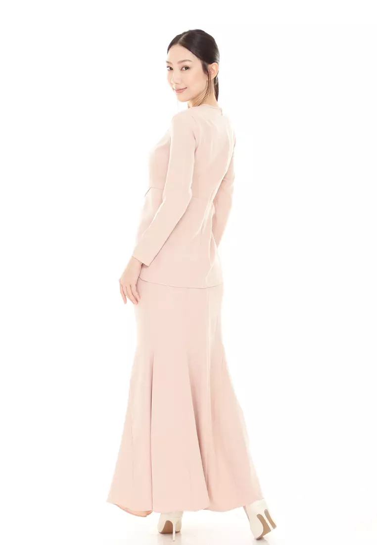 Piyona Kurung in Nude Skin Brown