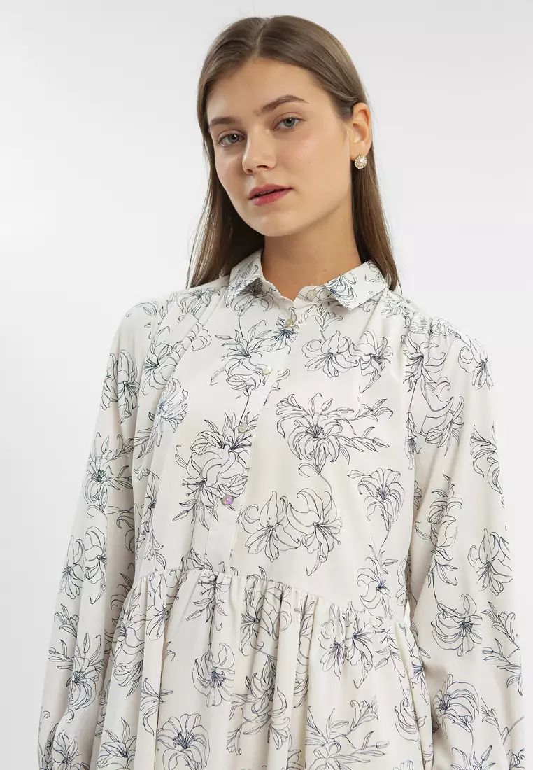 Minimal Raquelle Blouse Ivory