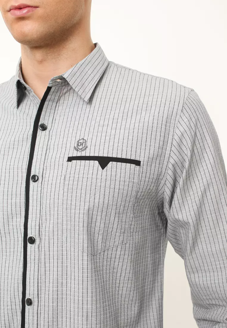 Johnwin - Kemeja Casual - Kemeja Pria - Kemeja Salur - Kemeja Abu - Slim Fit - ASH.670.K871.710.C