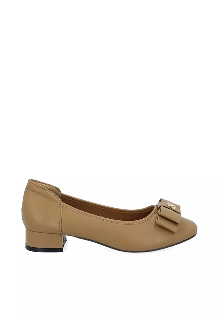 Discount on Carlo Rino  shoes - SKU: Lime Winola Pumps