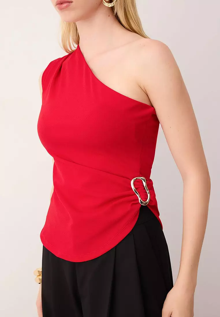Red Plain Boat Neck Sleeveless Knitted Scuba Crepe Party Blouse