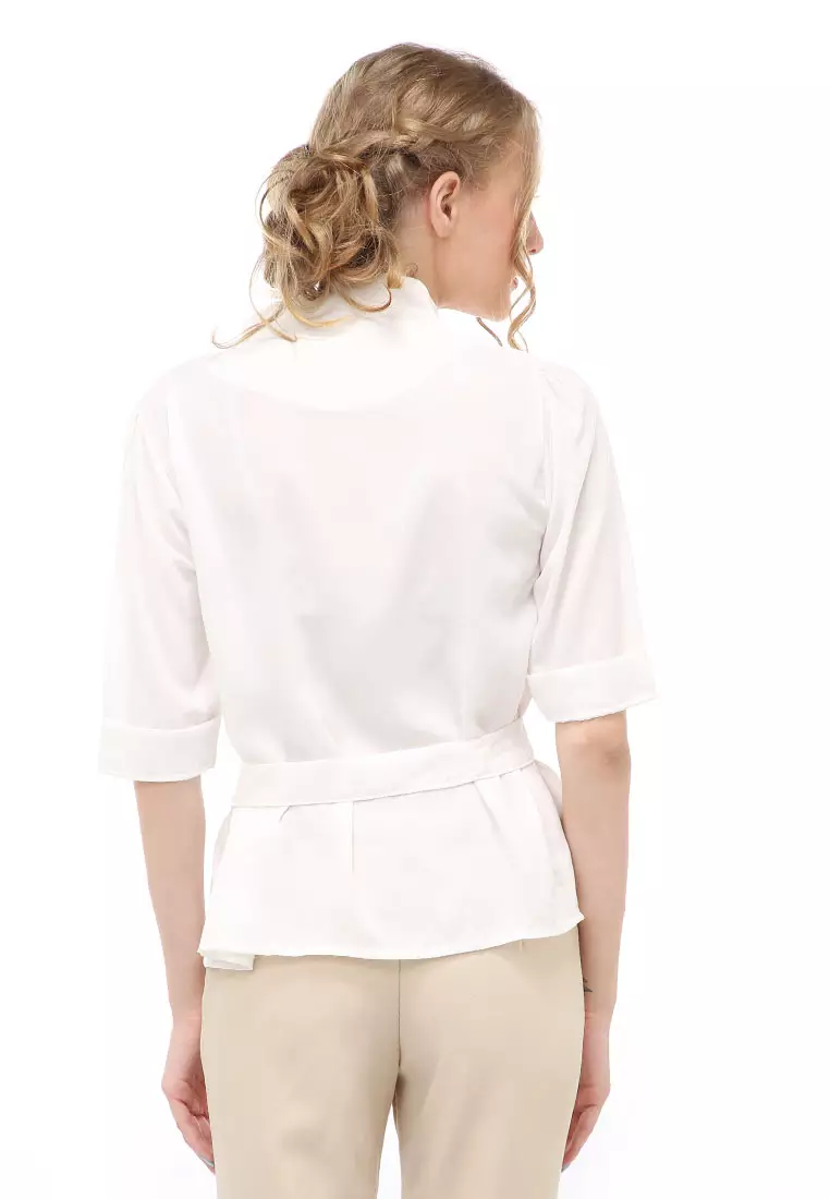 Cheva Blouse Atasan Wanita Kasual Model Tali Ikat Pinggang Material Wolfis ORIGINAL - Broken White