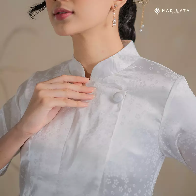 Hadinata Batik Wanita Kebaya Charita White