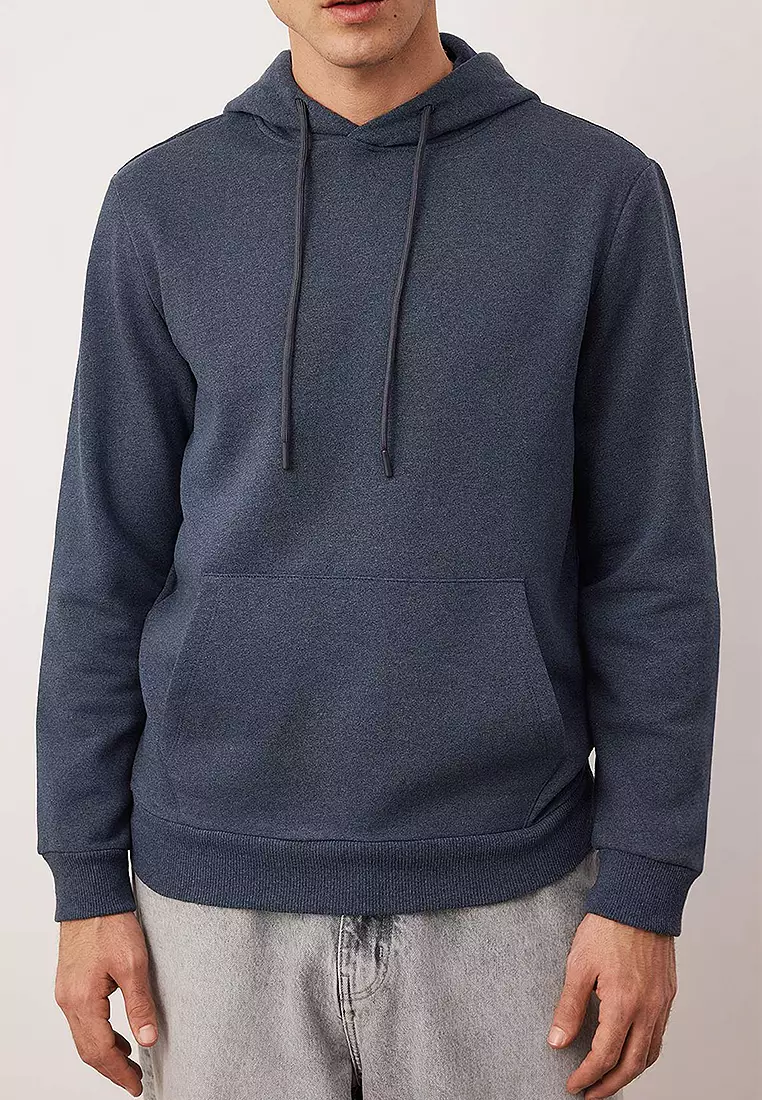 Hooded Fleece Sweatshirt
