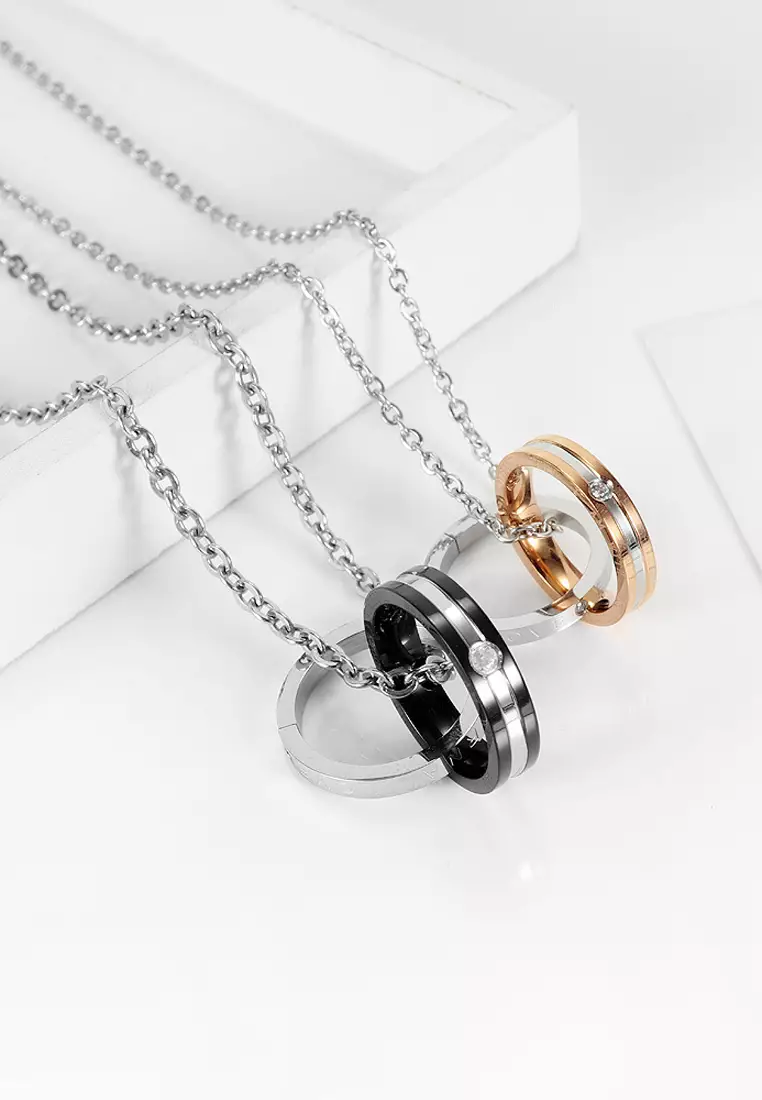 Couples Pendant Necklace Set