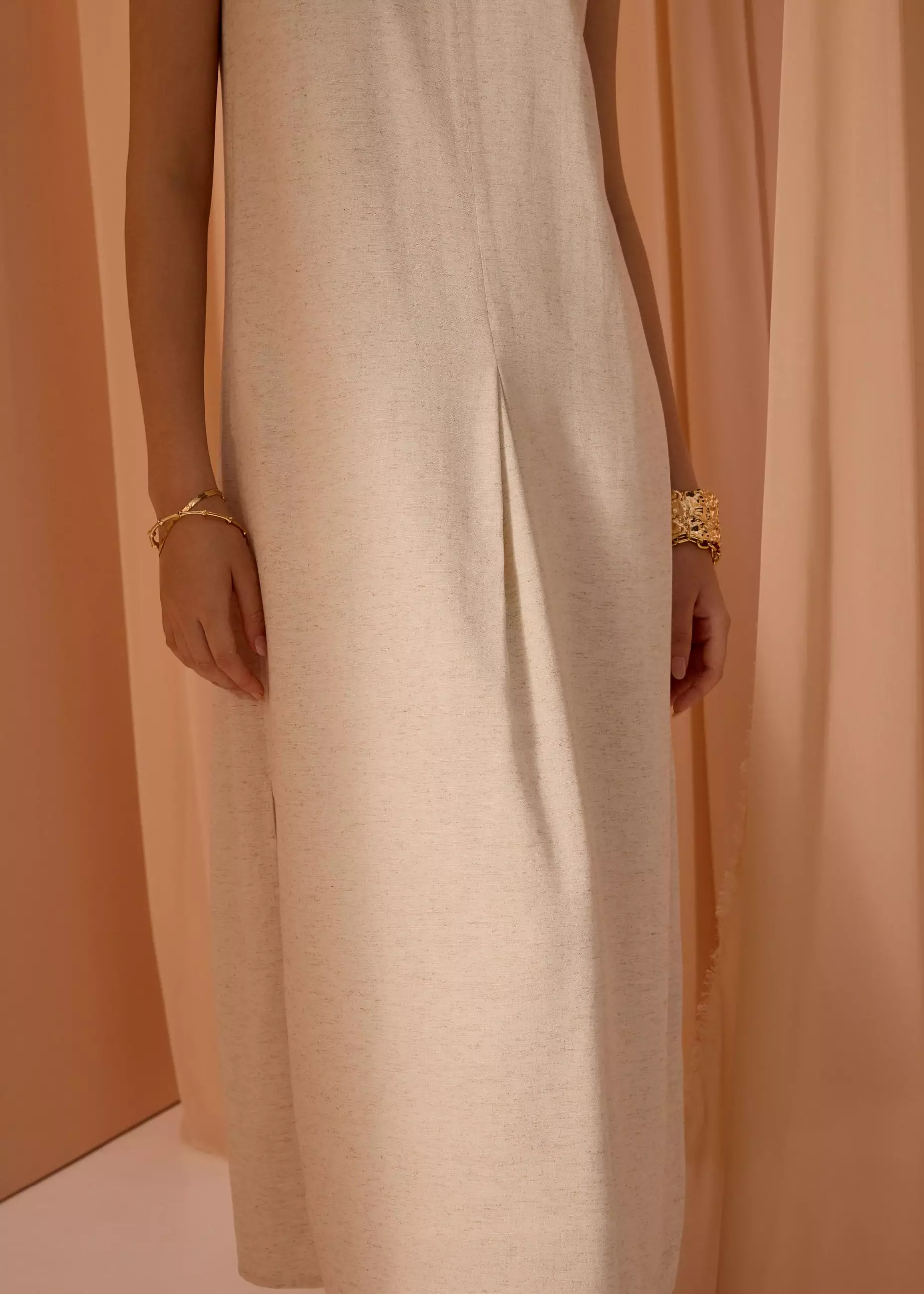 Dress Wanita - Front Box Pleat Column Midaxi Dress