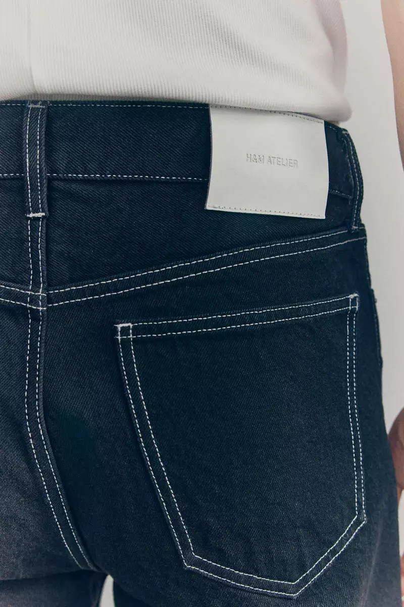 Loose Twisted Jeans