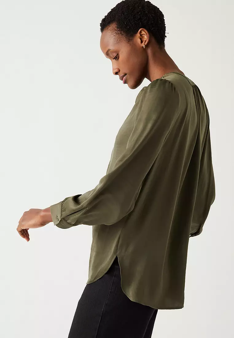 Round Neck Popover Blouse