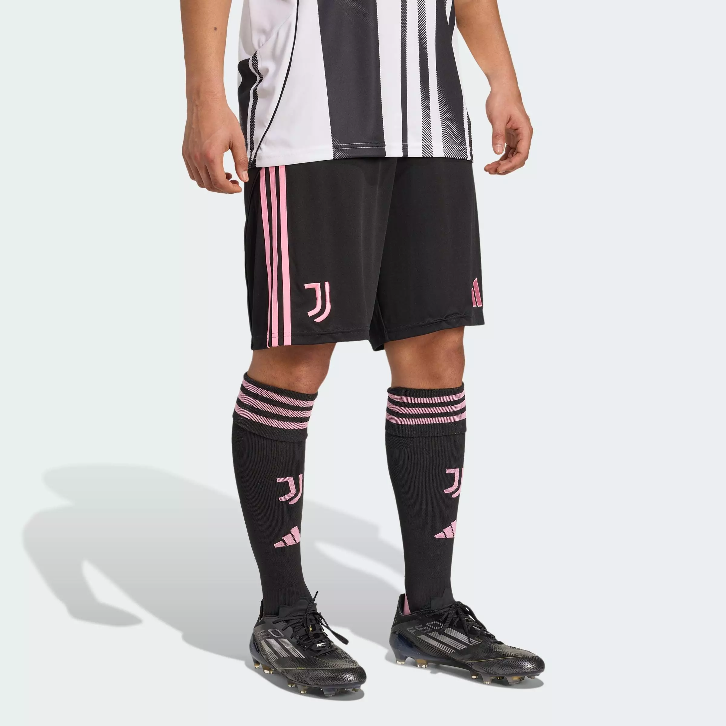 Football Juventus 25/26 Home Shorts Men Black JV5830