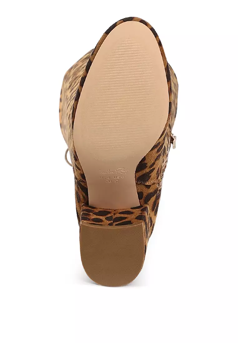 Minimal Drawstring Detail Knee-High Boots in Leopard