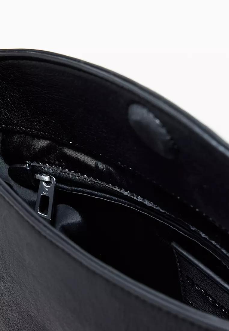 Medium 3D logo flap bag