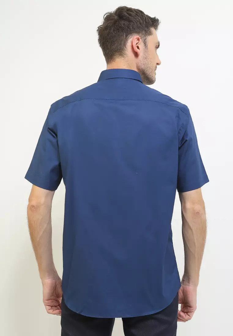 Ethan White Kemeja Lengan Pendek Regular Solid Letta - Dark Blue Smart Casual