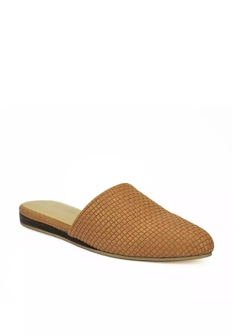 Discount on Cardam's Lifestyle  shoes - SKU: Eclb Lne 00118 Tan Mules
