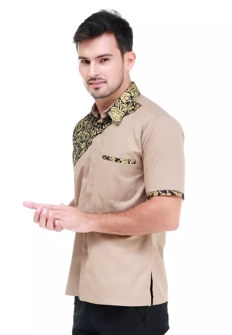 Dwan Kemeja Batik Pria Right Side Atasan Formal Shortsleeve Shirt Material Cotton ORIGINAL - Cream