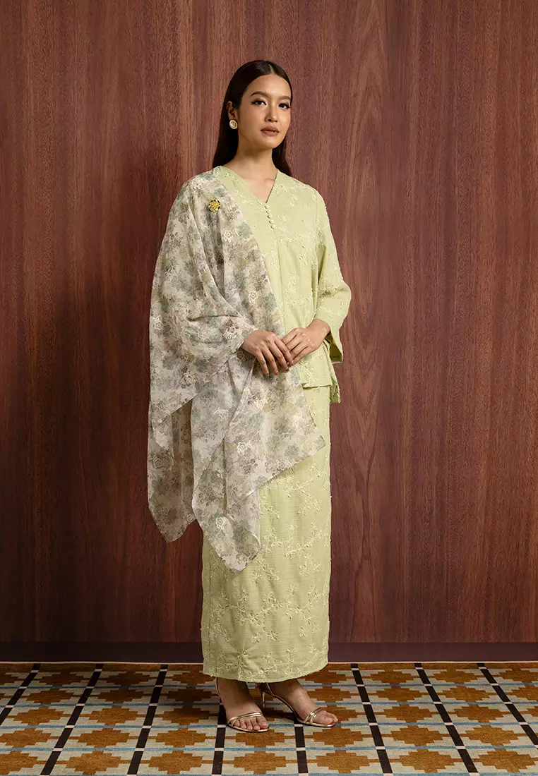 NORA KURUNG SET WITH SHAWL