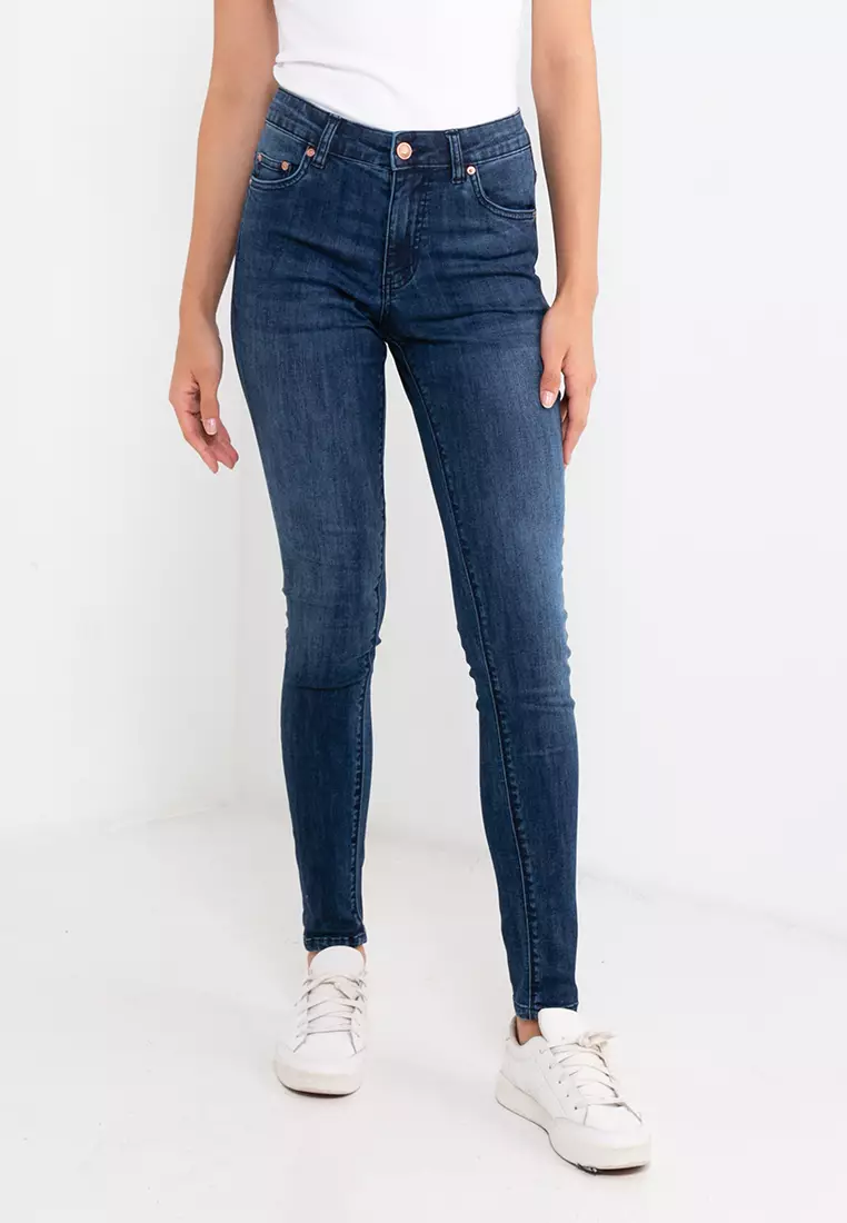 Women's Jeans | CNY Sale Up to 90% Off @ ZALORA HK