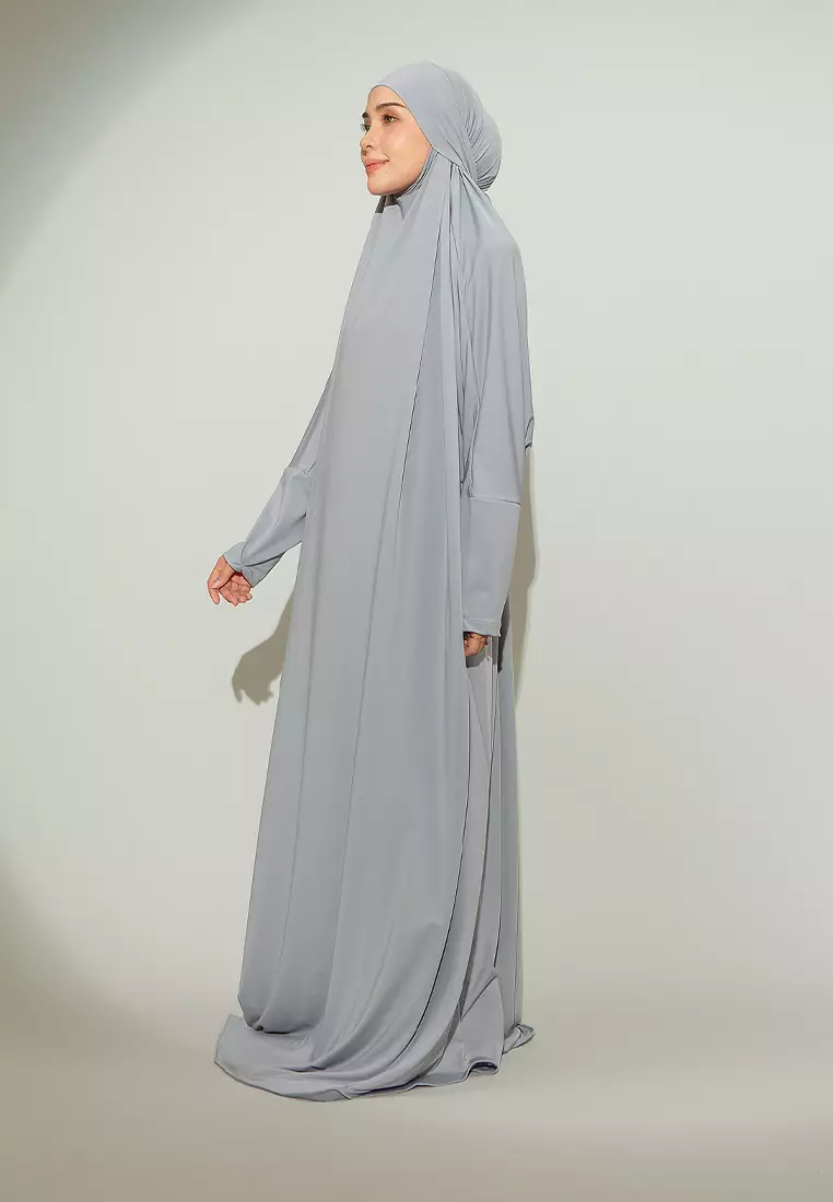 Shameera Abaya in Light Grey (Lozy x Hamidah)