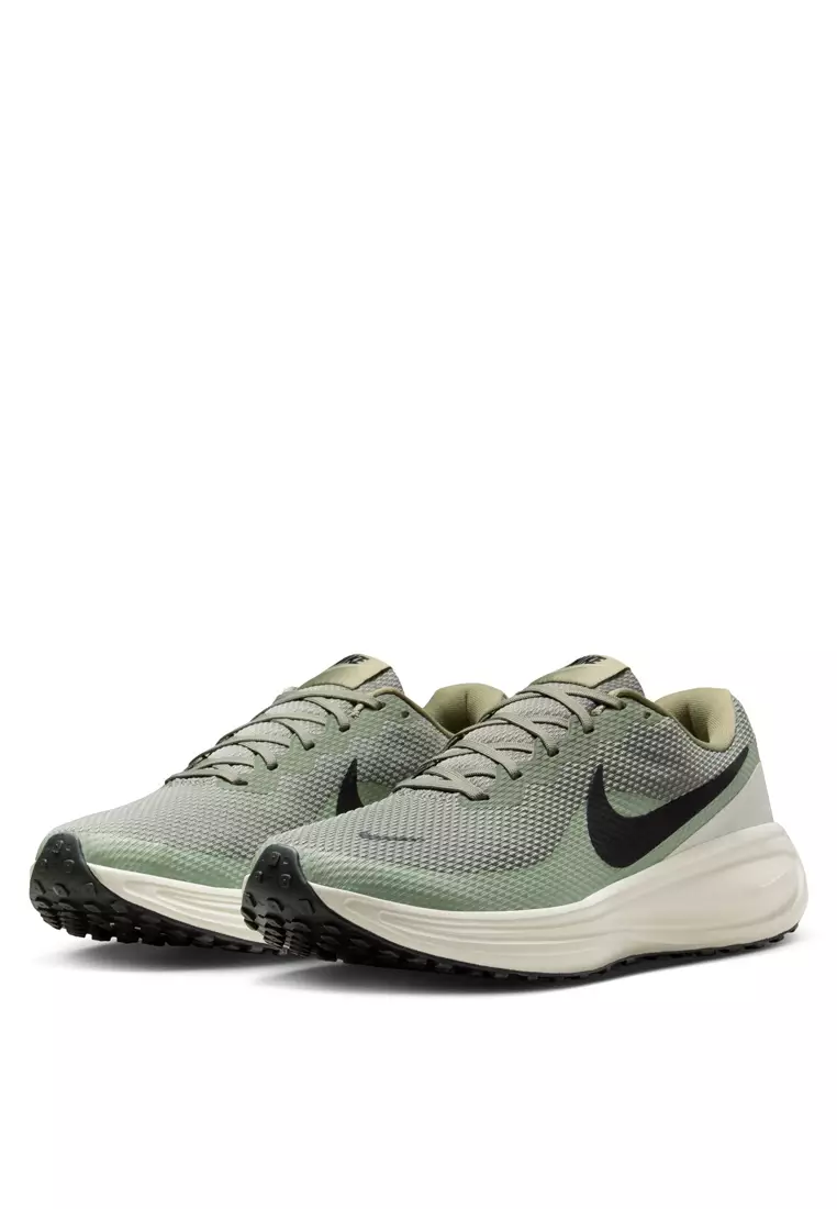 Revolution 8 Road Running Shoes