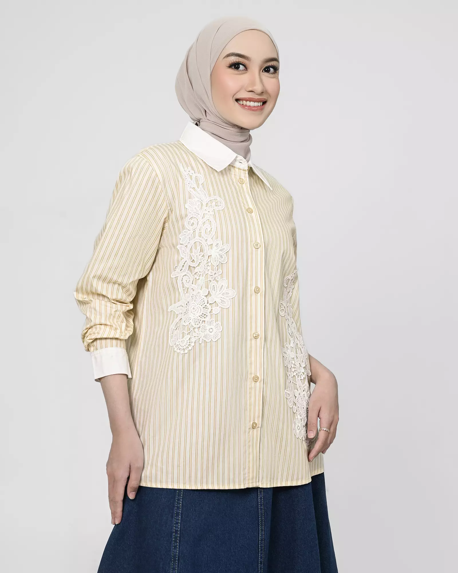 Geulis.id SHEA SHIRT - BEIGE