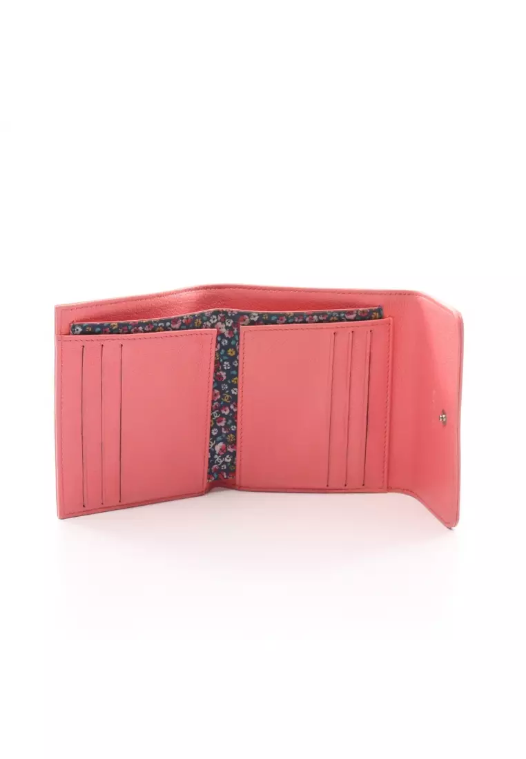 Chanel Black and Hot Pink Matrass Coco Mark Bifold Leather Wallet –  Marinaloanandjewelry