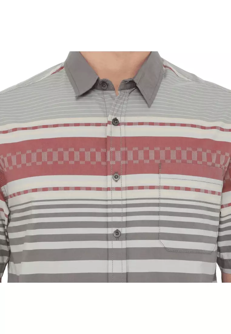 POLICE Kemeja Border Printing Regular Fit Pria