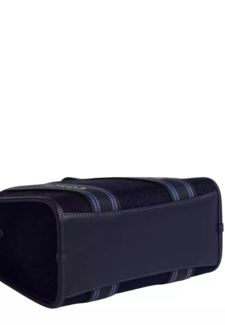 Smith Tote Bag 24 In Regenerative Cotton - Dark Denim Multi CCL67