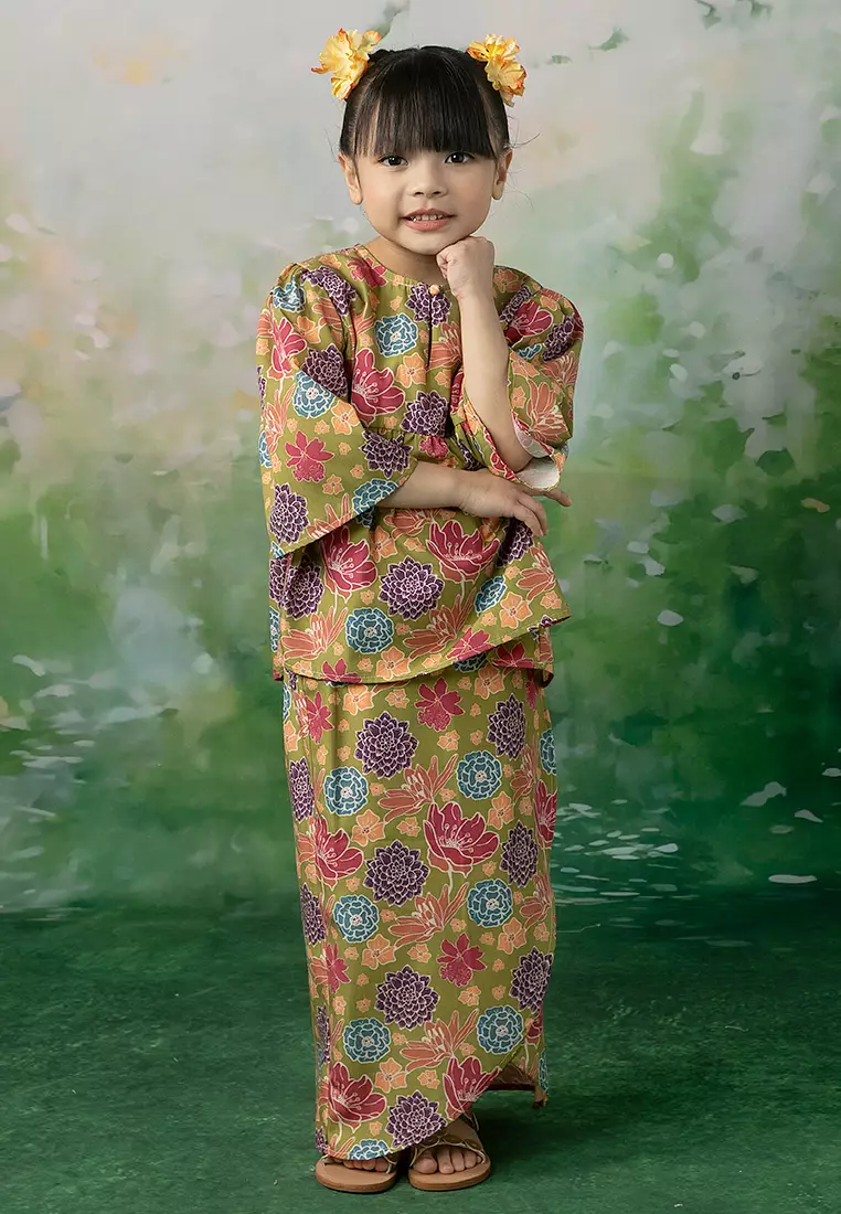 Miza Kurung Set