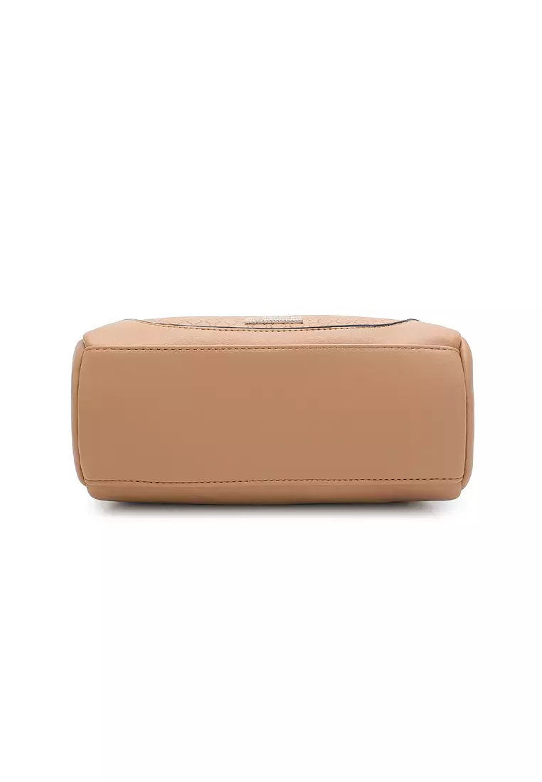 Women's Top Handle Bag / Sling Bag / Crossbody Bag (手拿袋 / 斜孭袋) - 棕色