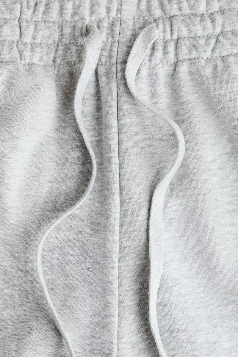 Pleat-front sweatpants