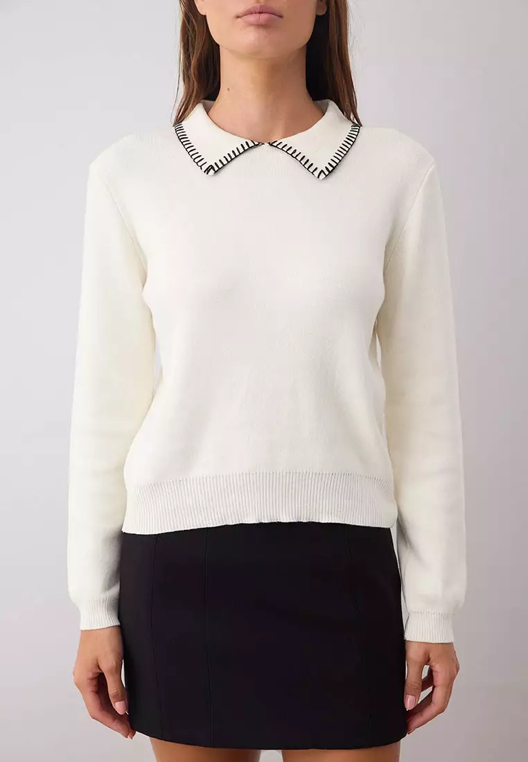 Stitch Collar Detailed Sweater