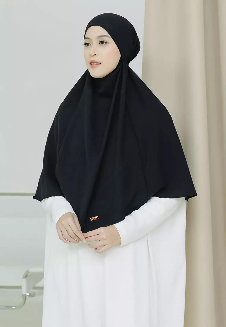 Halima French Khimar Black