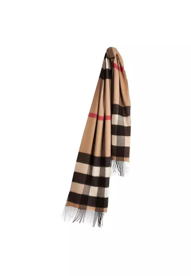 Buy BURBERRY Burberry Men s classic plaid fringe scarf 45577141