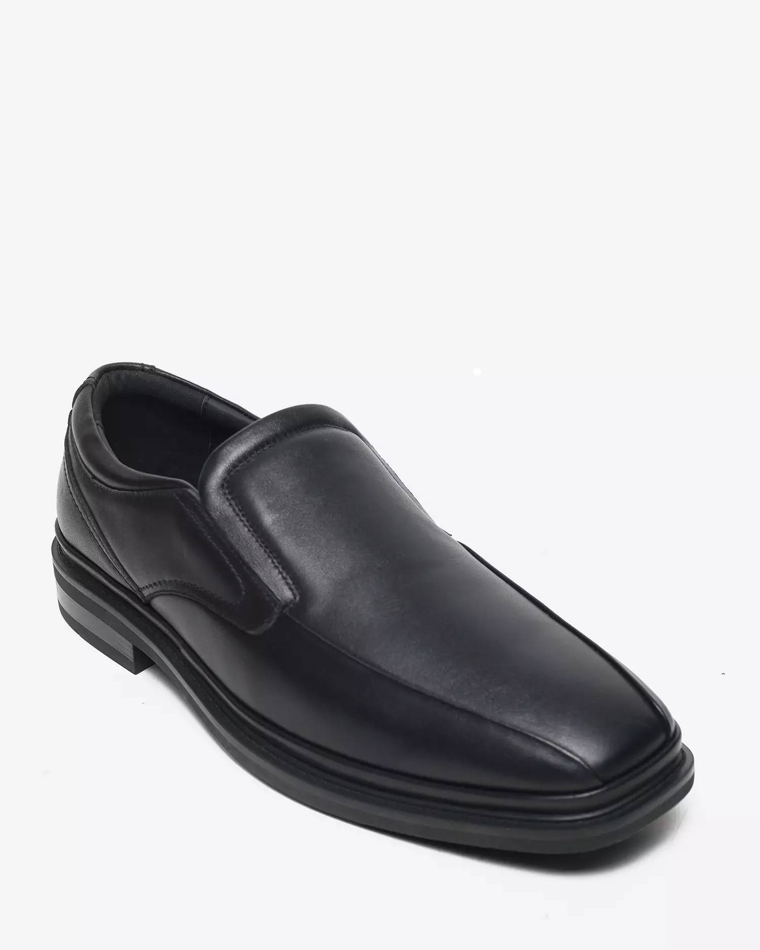 Buccheri Corvian Loafers Men Black