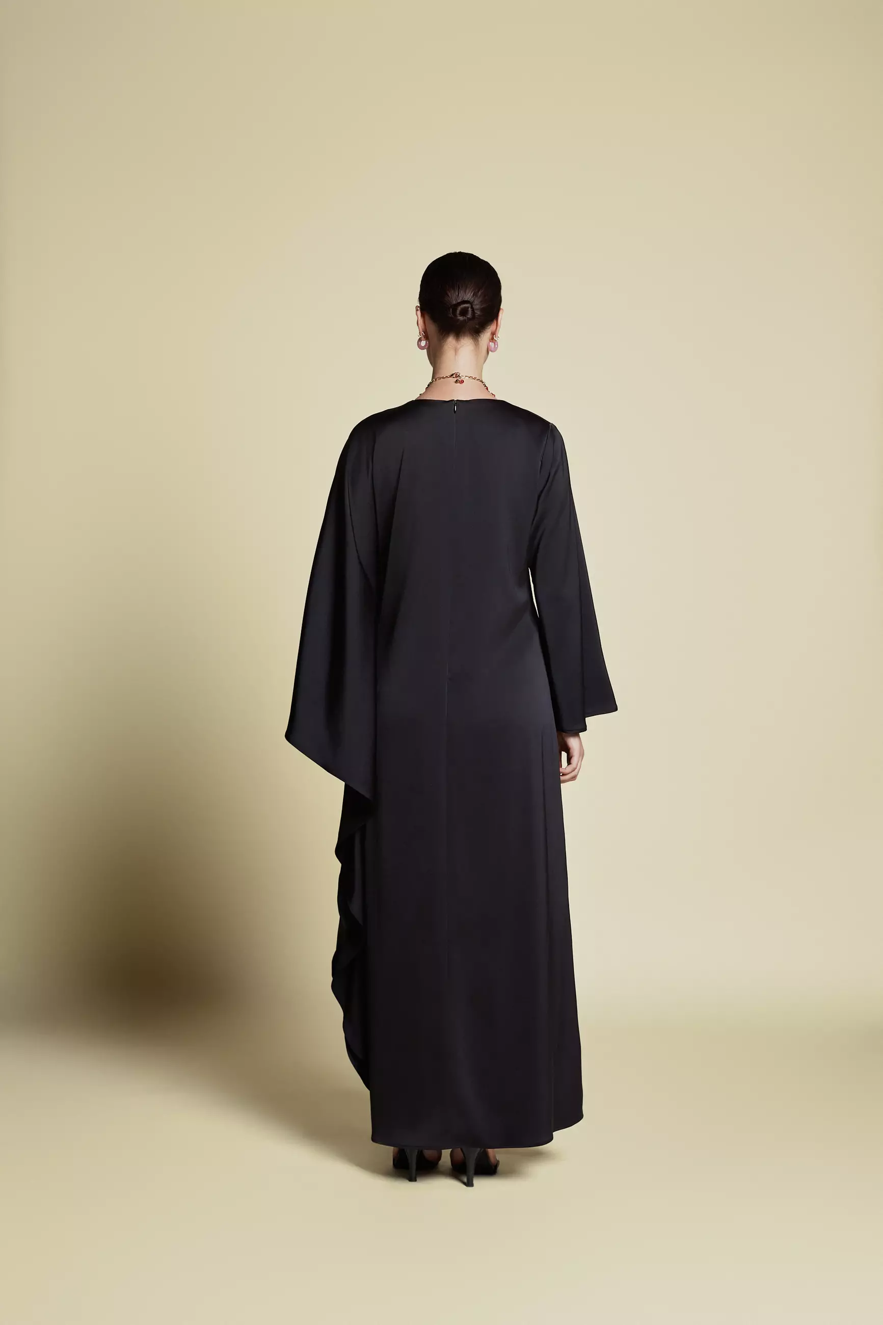 DEMURE&CO - Asymmetrical Kaftan in  Crepe de Chine Black - Dress