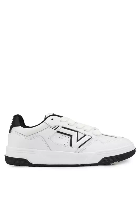 Upland Sneakers