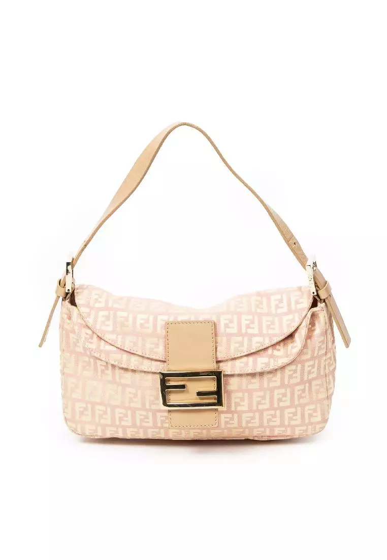 Fendi over best sale the shoulder bag